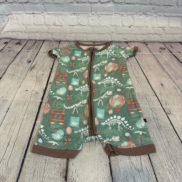 The Sleepy Sloth Dinosaur Print Bamboo Shortie Romper - Picture 1 of 4